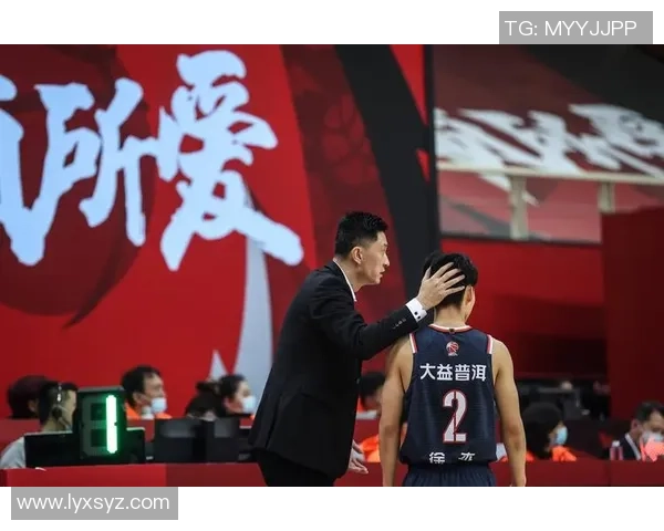 徐篮球：从青涩少年到职业球员的成长之路与奋斗故事